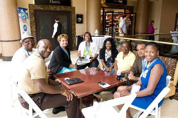_N2B3739_2012©NannetteBedway